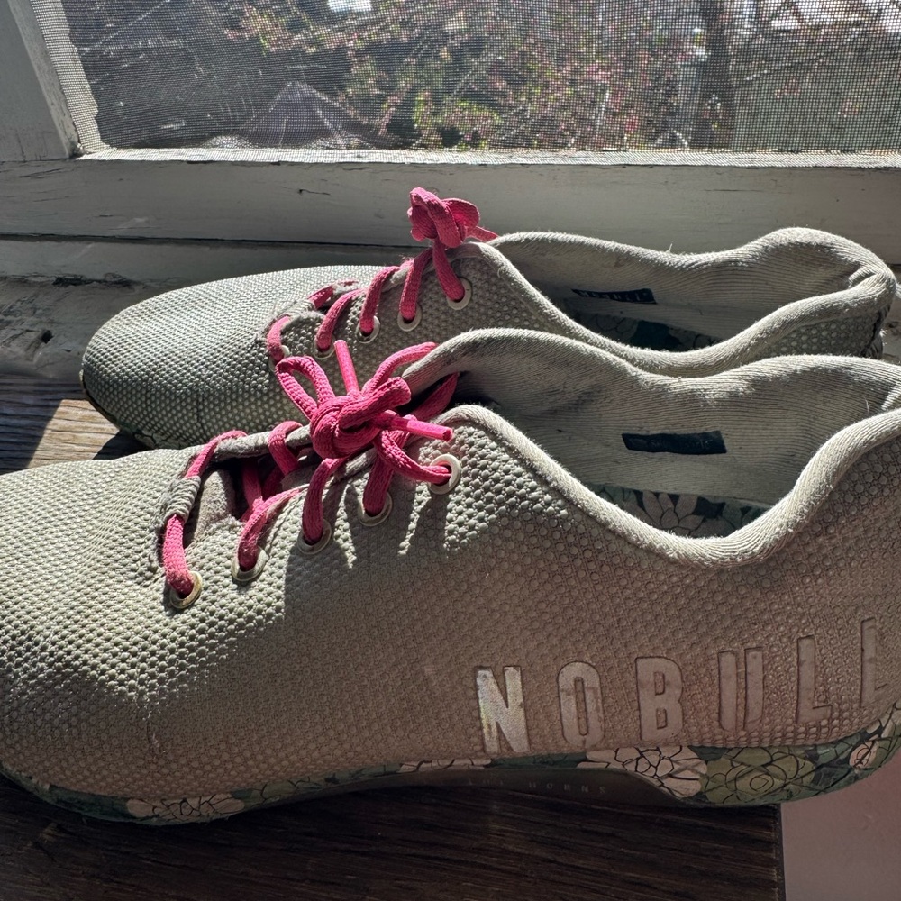 NO BULL Sneakers Mist Succulent Trainers- Men’s Size 12 -Nobull workout sneakers